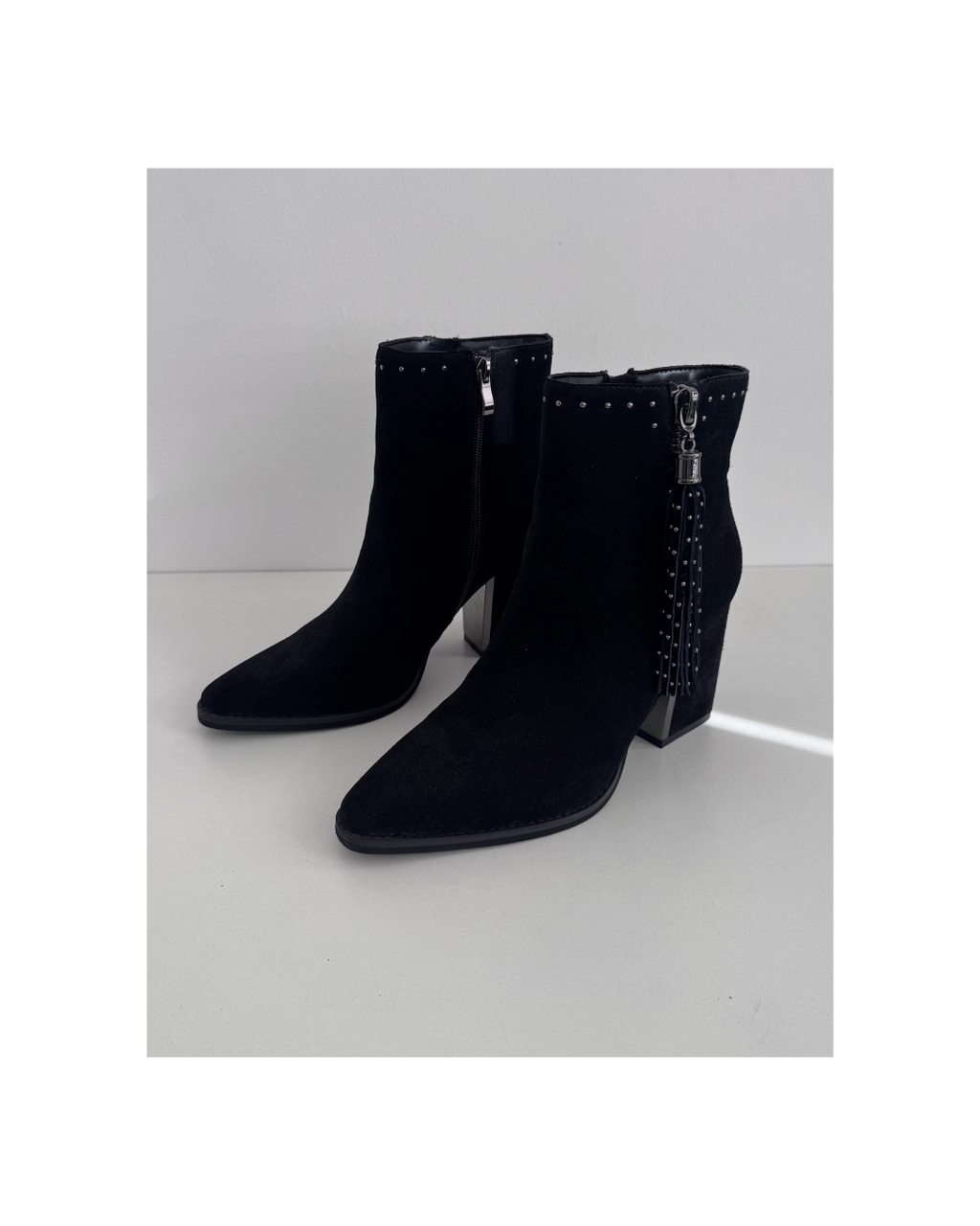 Botas de cuero gamuza negro - Alma en Pena
