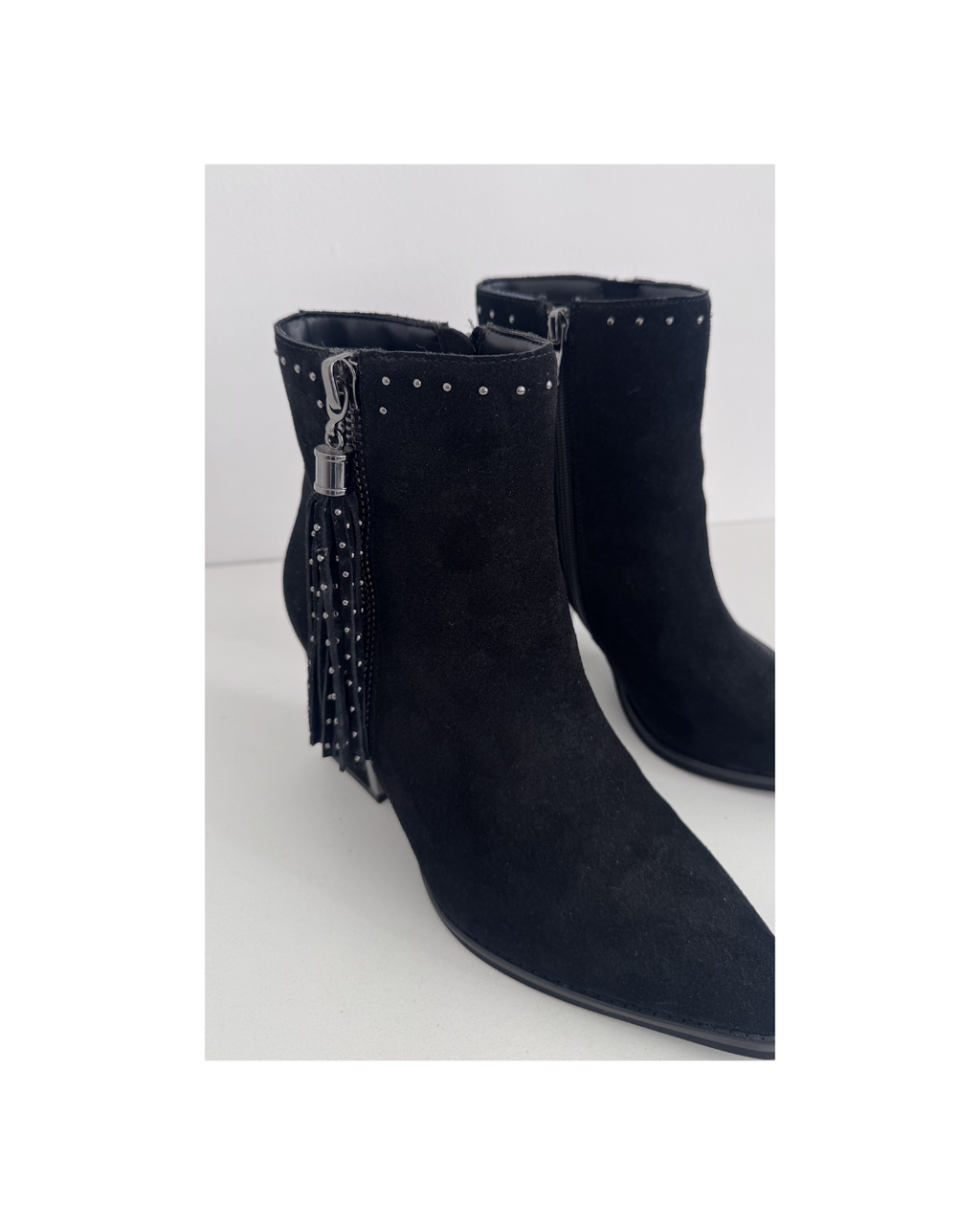 Botas de cuero gamuza negro - Alma en Pena