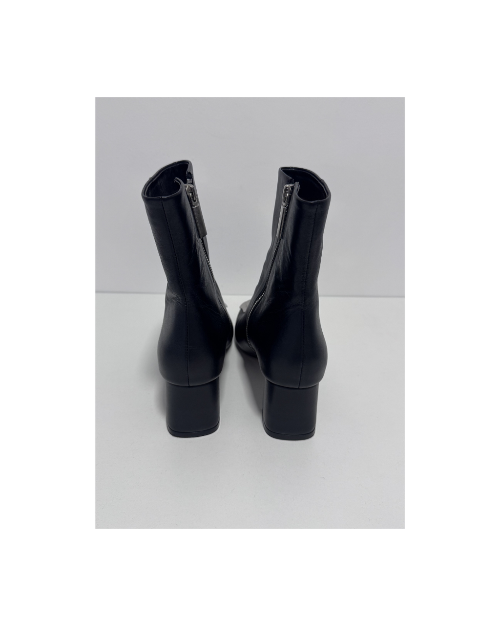Botines de cuero modelo Tumi - Cornelio Borda