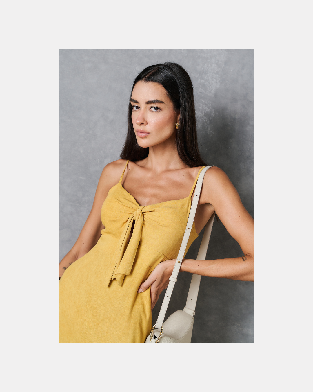 Maxivestido amarillo con tirantes - Ale Morey
