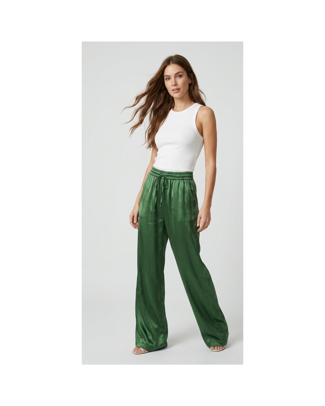 Pantalon palazzo de seda verde In Italy