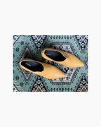 Botines en punta con taco bajo color mostaza - Prune