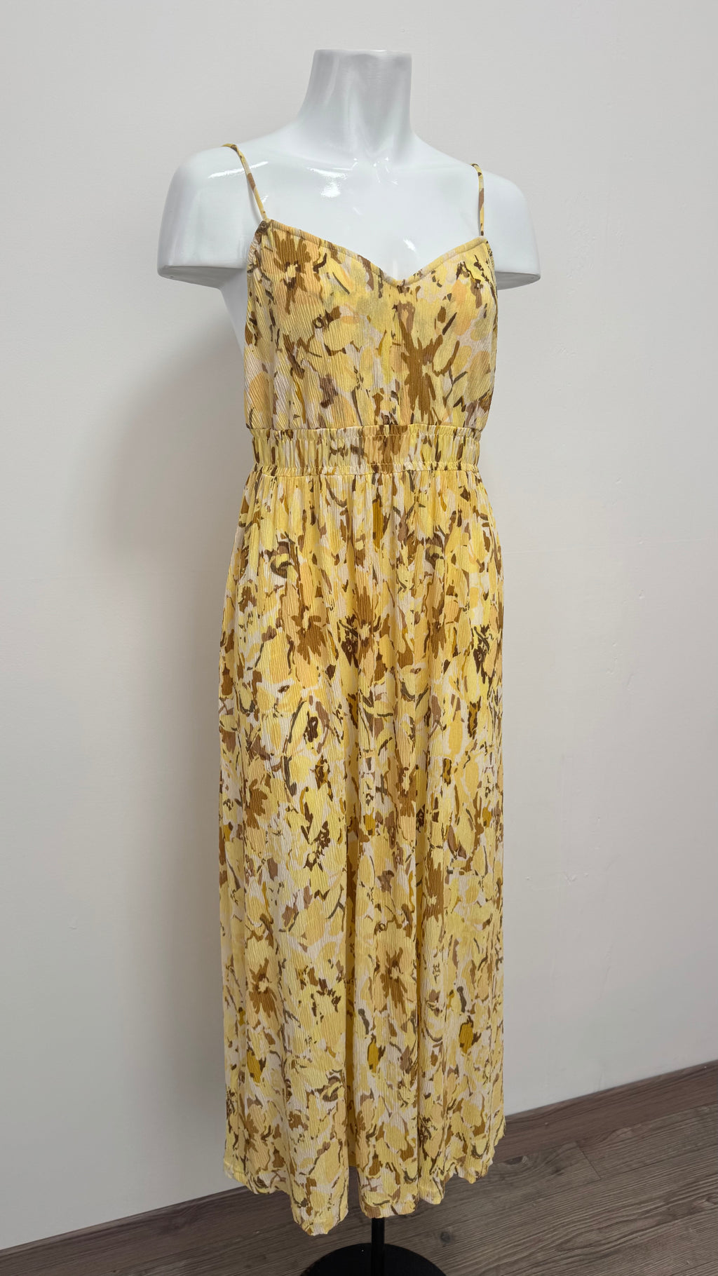 Vestido con tirantes amarillo Mango