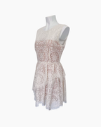 Vestido encaje sin mangas blanco - BCBG