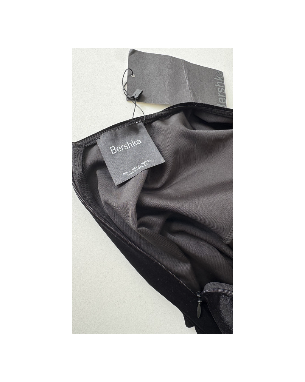 Vestido midi plush negro - Bershka