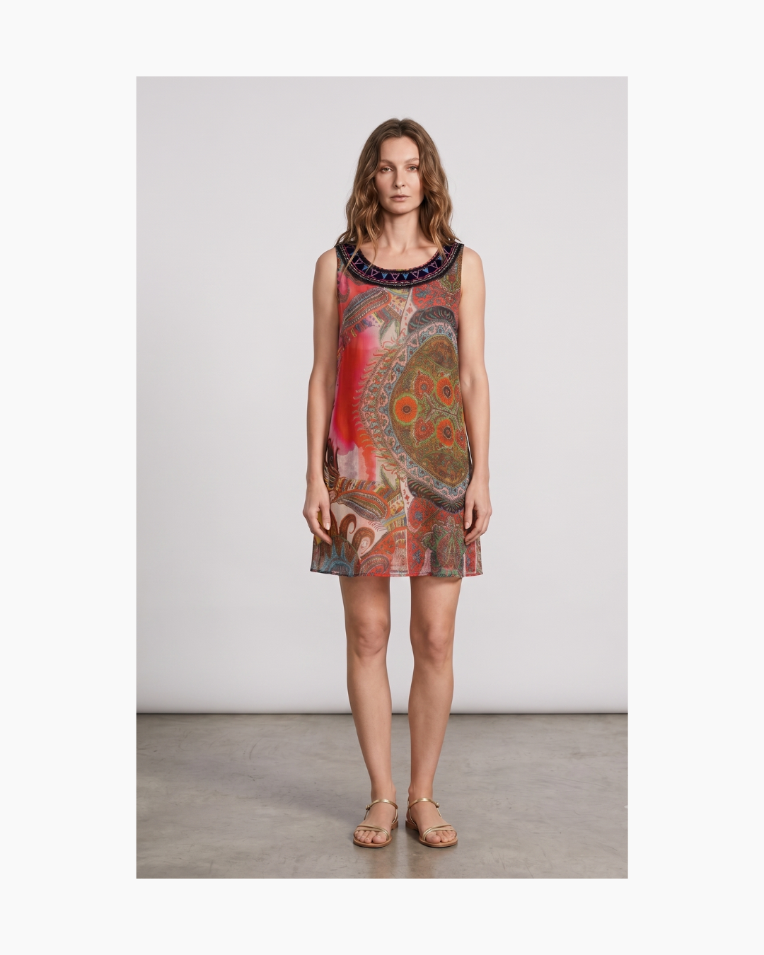 Vestido mini sin mangas - Desigual