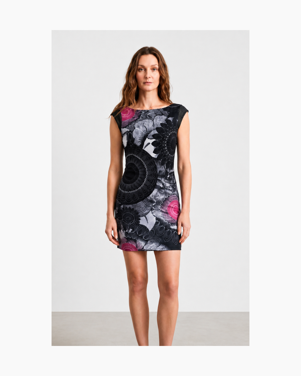 Vestido mini negro - Desigual