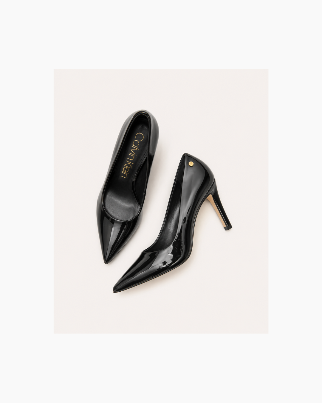 Zapatos stilettos de charol Calvin Klein